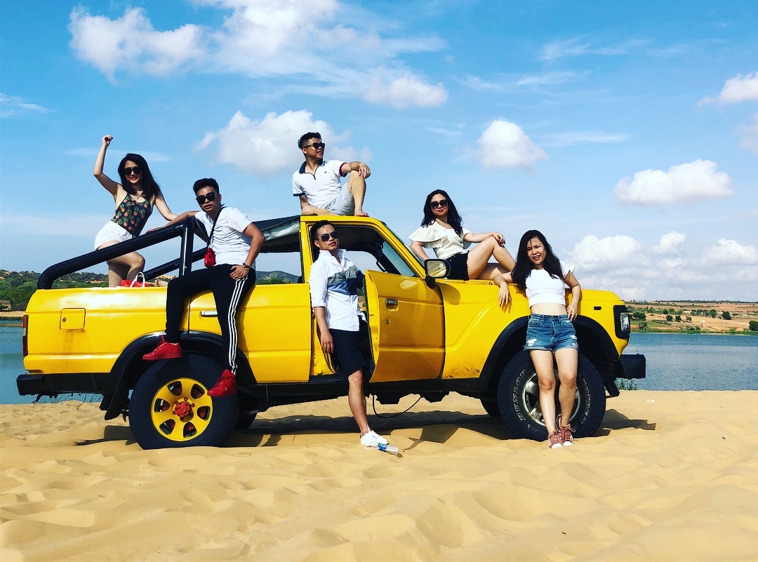 Car rental service Jeep Mui Ne - Travel Muine Private